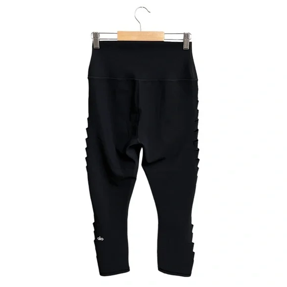Alo Yoga High Waist Side Sliced Capri Crop Leggings Black - Picture 3 of 5